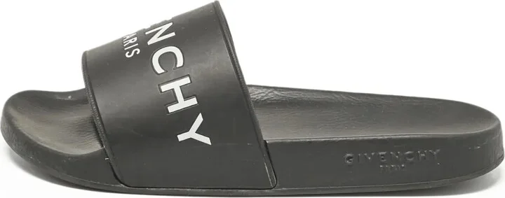 Logo-Embellished Flat Sandals