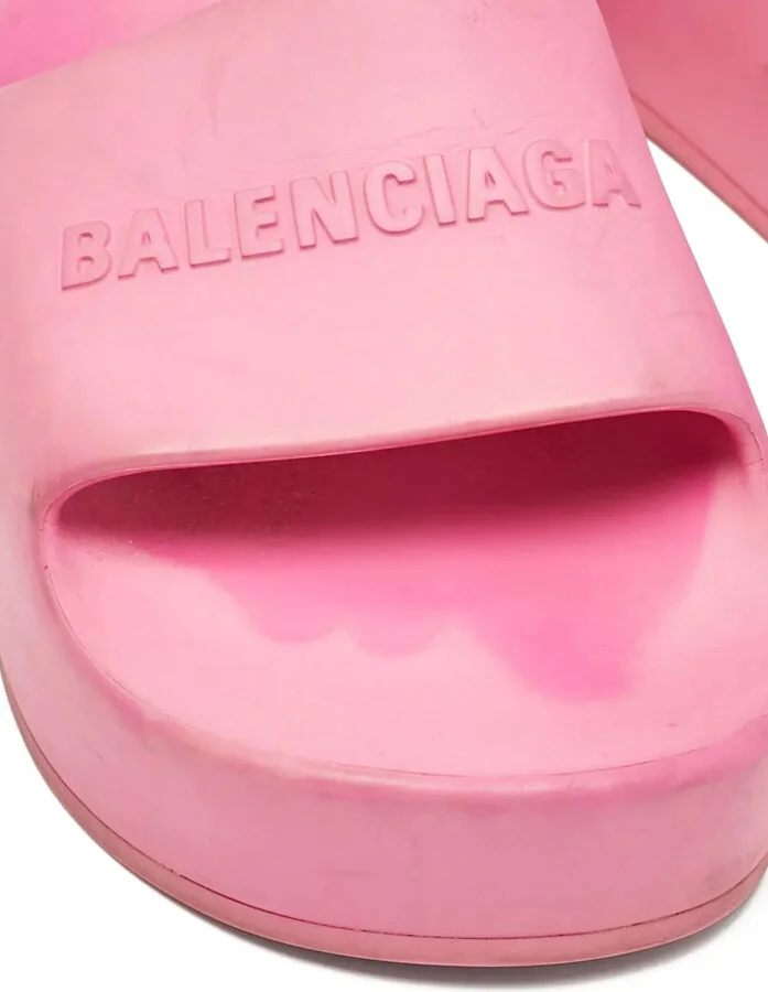 Logo-Embossed Slides - Image 5