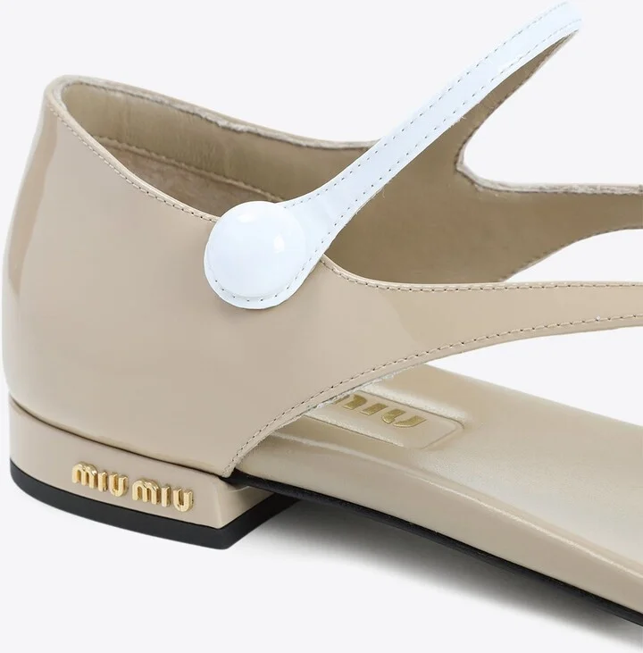 Logo Leather Flat Sandals - Image 3