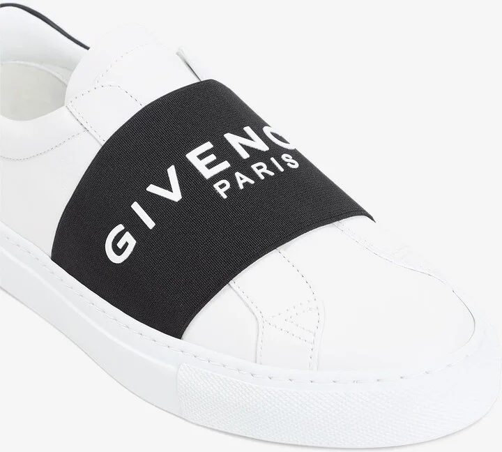 Logo Low-Top Sneakers - Image 3