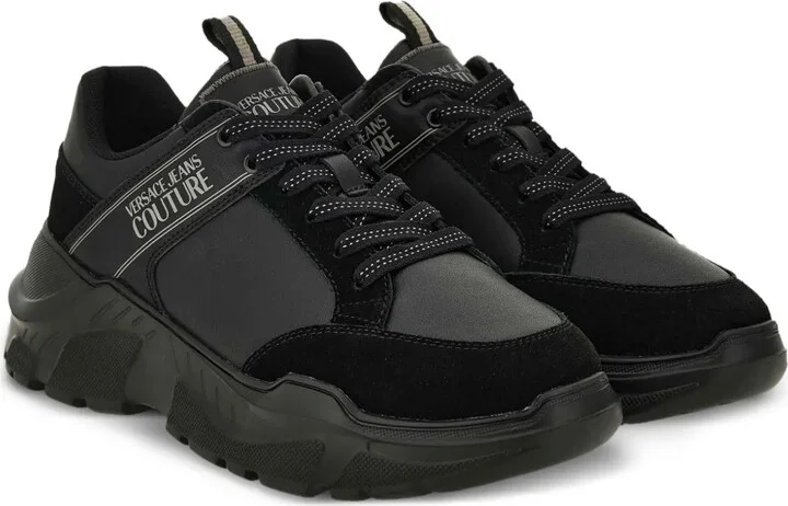 Logo-Patch Chunky Sneakers
