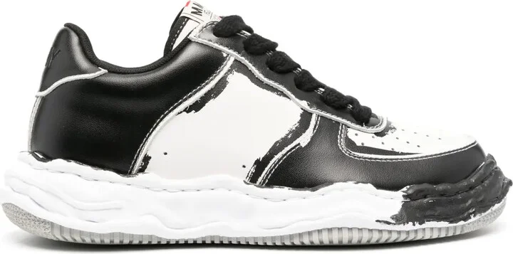Logo-Patch Faded-Effect Sneakers