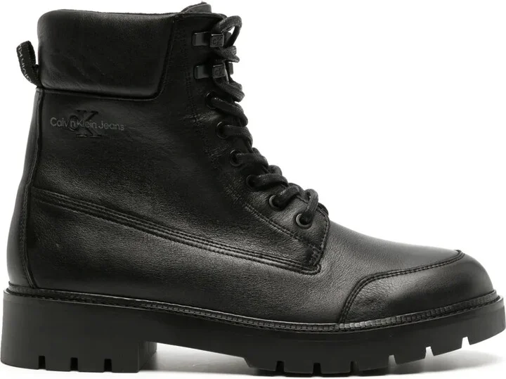 Logo-Patch Leather Ankle Boots