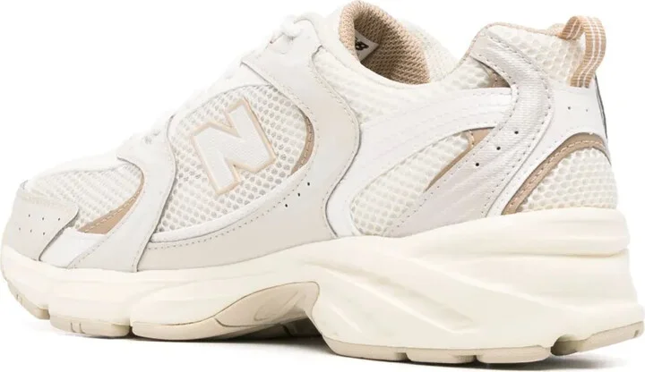 Logo-Patch Low-Top Sneakers - Image 3