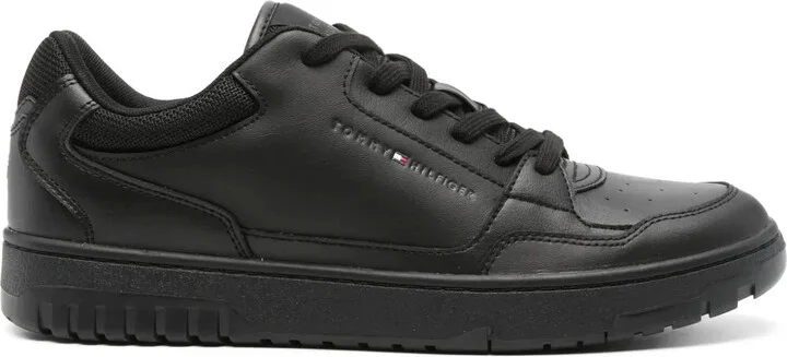 Logo-Patch Low-Top Sneakers