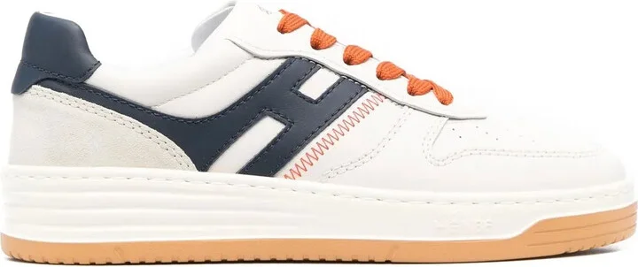 Logo-Patch Low-Top Sneakers