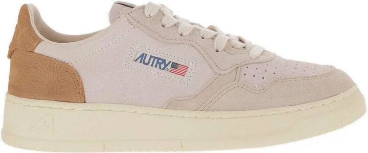 Logo Patch Medalist Sneakers