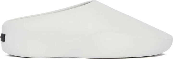 Logo Patch Round-toe Slippers