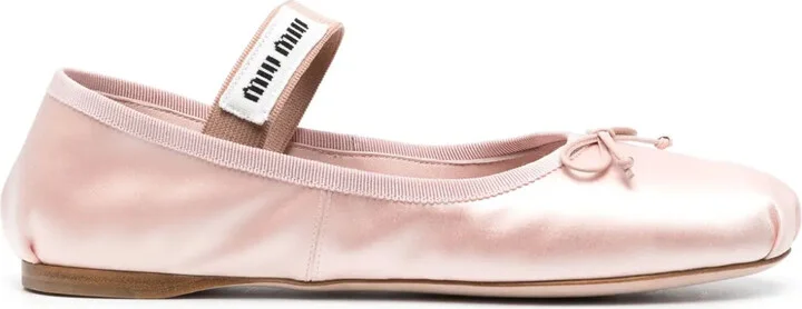 Logo-Patch Satin Ballet Flats