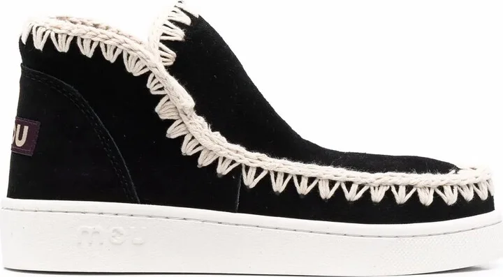 Logo-Patch Slip-On Boots