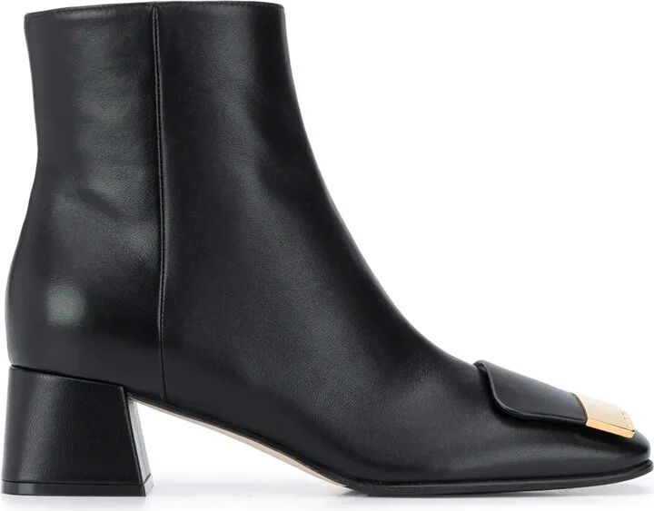 Logo-Plaque Ankle Boots