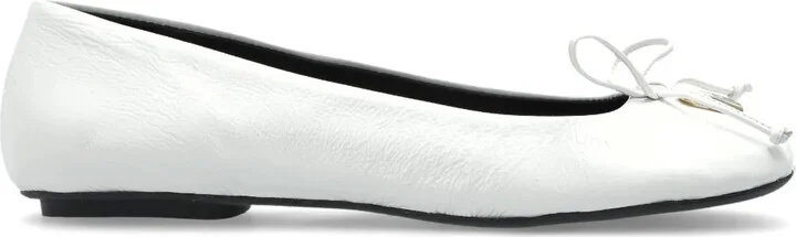 Logo-Plaque Ballet Flats