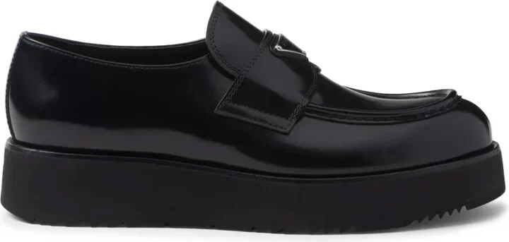 Logo-Plaque Brushed Leather Loafers