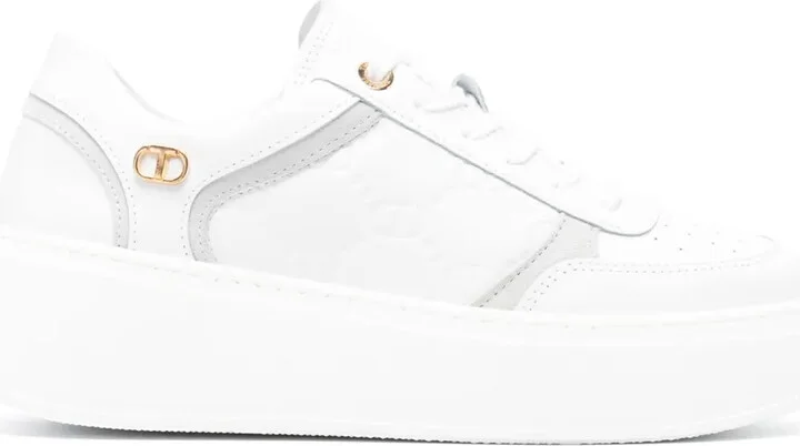Logo-Plaque Chunky Sneakers