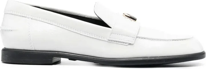 Logo-Plaque Detail Loafers