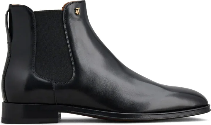 Logo-Plaque Leather Ankle Boots