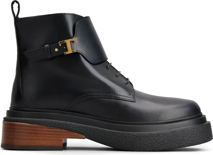 Logo-Plaque Leather Ankle Boots