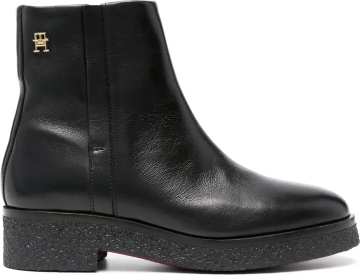 Logo-Plaque Leather Ankle Boots