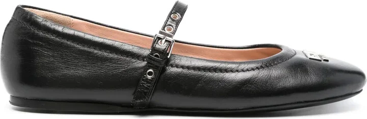 Logo-Plaque Leather Ballerina Shoes