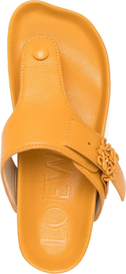 Logo-Plaque Leather Flip Flops - Image 4