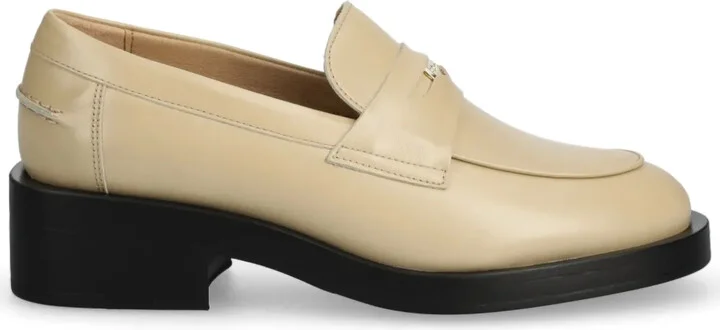 Logo-Plaque Leather Loafers