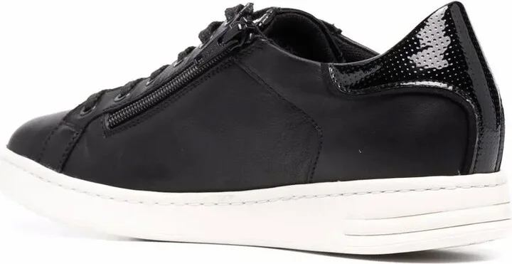 Logo-Plaque Low Top Sneakers - Image 3