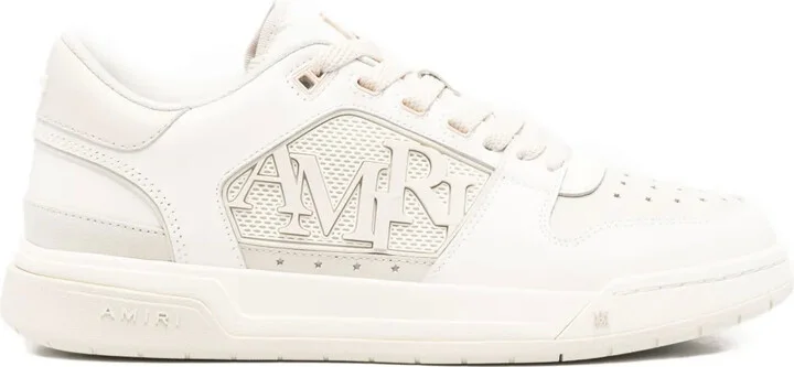 Logo-Plaque Low-Top Sneakers
