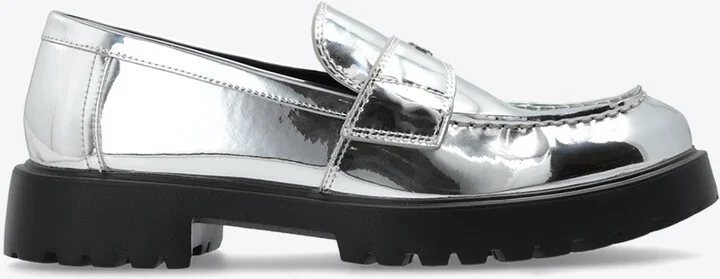 Logo Plaque Metallic Classic Lug Loafers