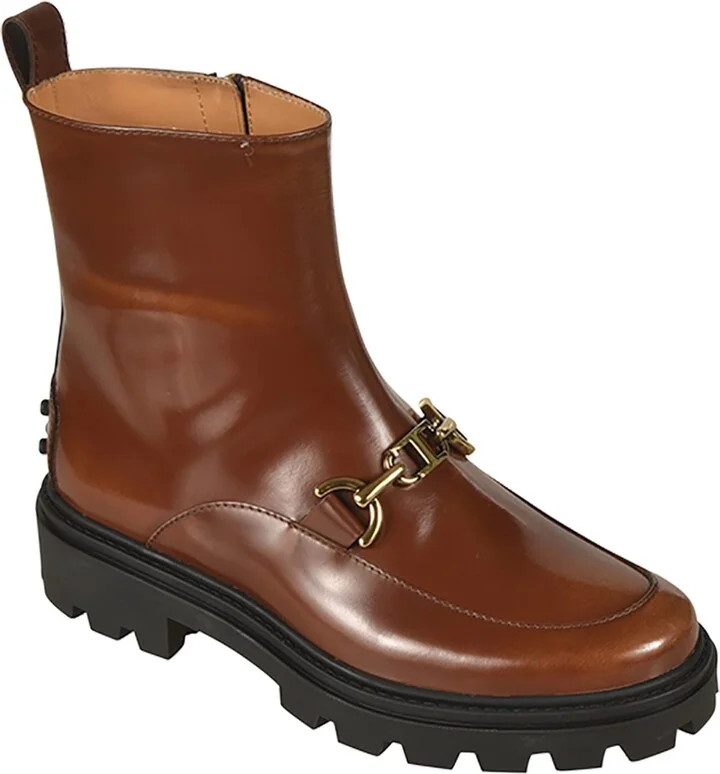 Logo Plaque Round Toe Ankle Boots - Image 2