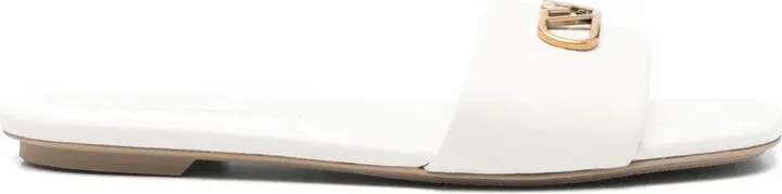 Logo-Plaque Sandals