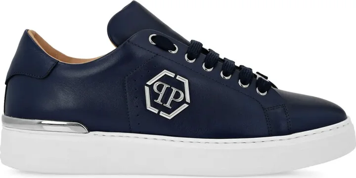 Logo-Plaque Sneakers