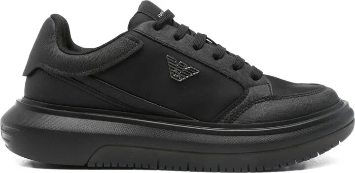 Logo-Plaque Sneakers