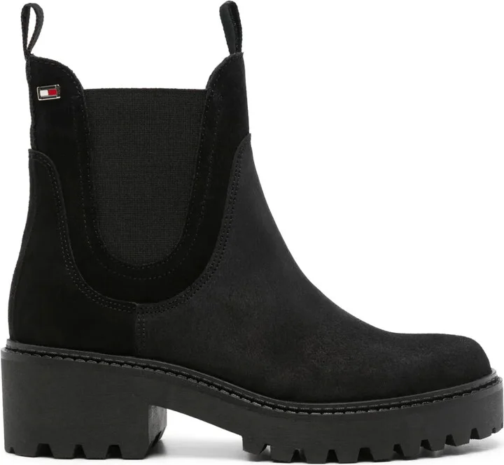 Logo-Plaque Suede Boots
