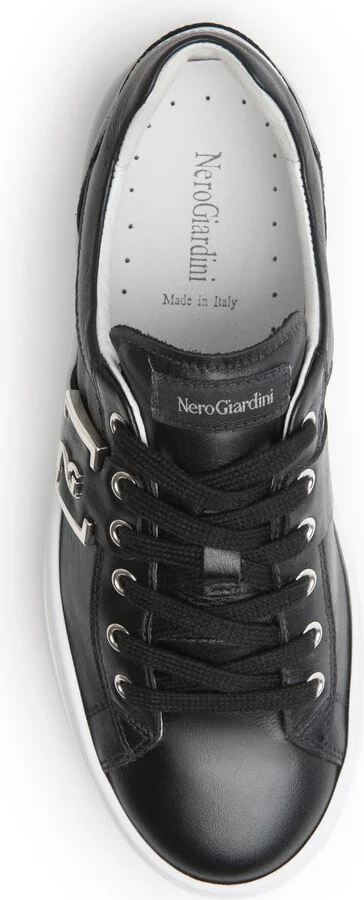 Logo Plate Skate Sneaker - Image 4