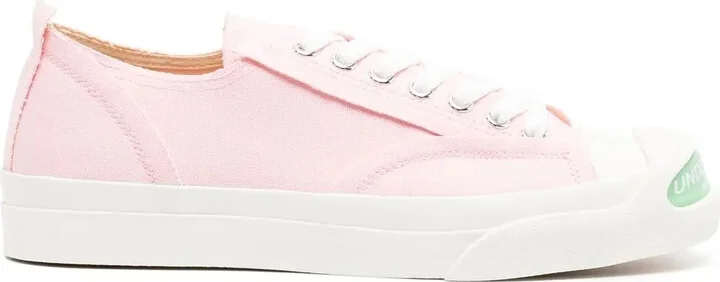 Logo-Print Low-Top Sneakers