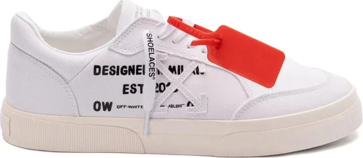 Logo-Print Sneakers