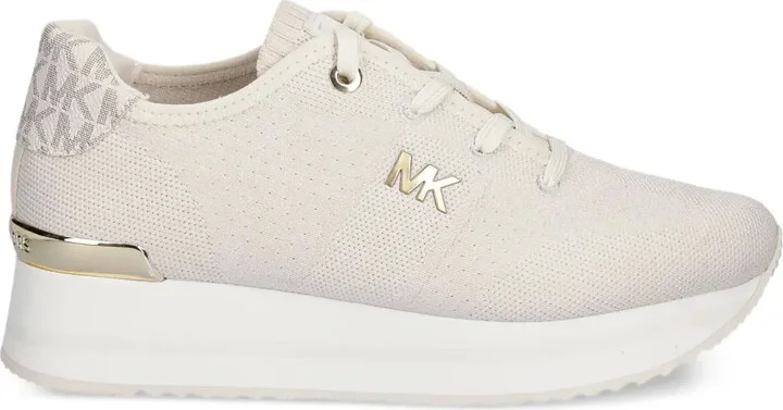 Logo-Print Sneakers
