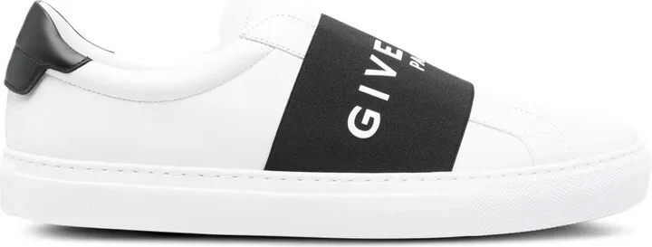 Logo-Print Sneakers