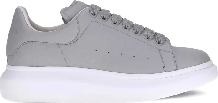 Logo-Print Sneakers