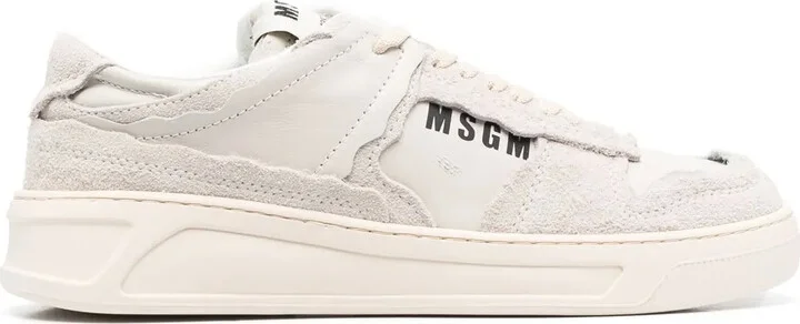 Logo-Print Sneakers