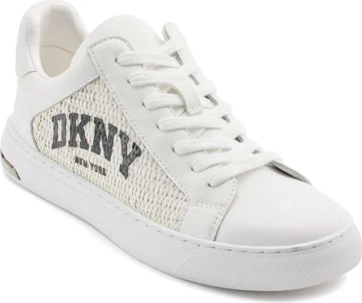 Logo Sneaker