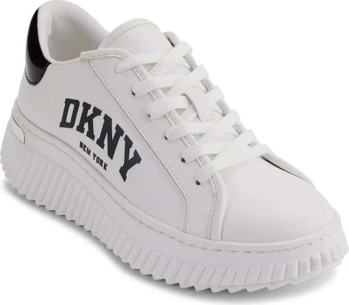 Logo Sneaker