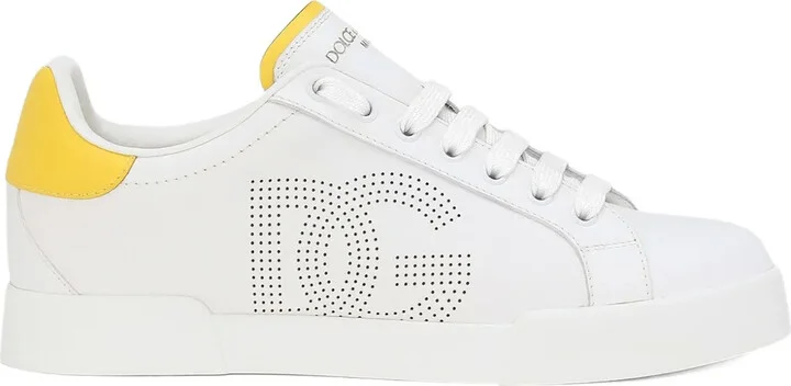 Logo sneakers