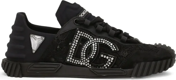 Logo sneakers