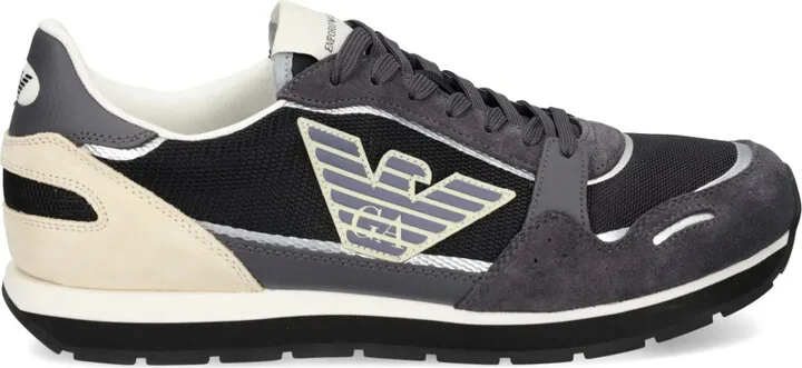 Logo Sneakers