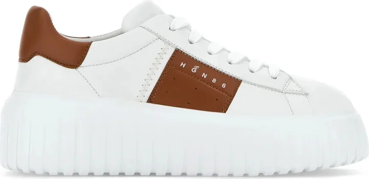 Logo Sneakers