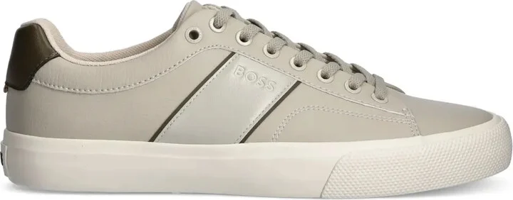 Logo Sneakers