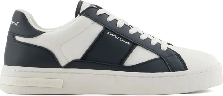 Logo Sneakers