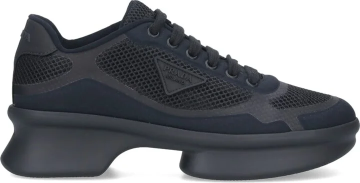 Logo Sneakers
