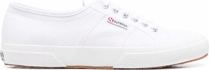 Logo-Tag Low Top Sneakers